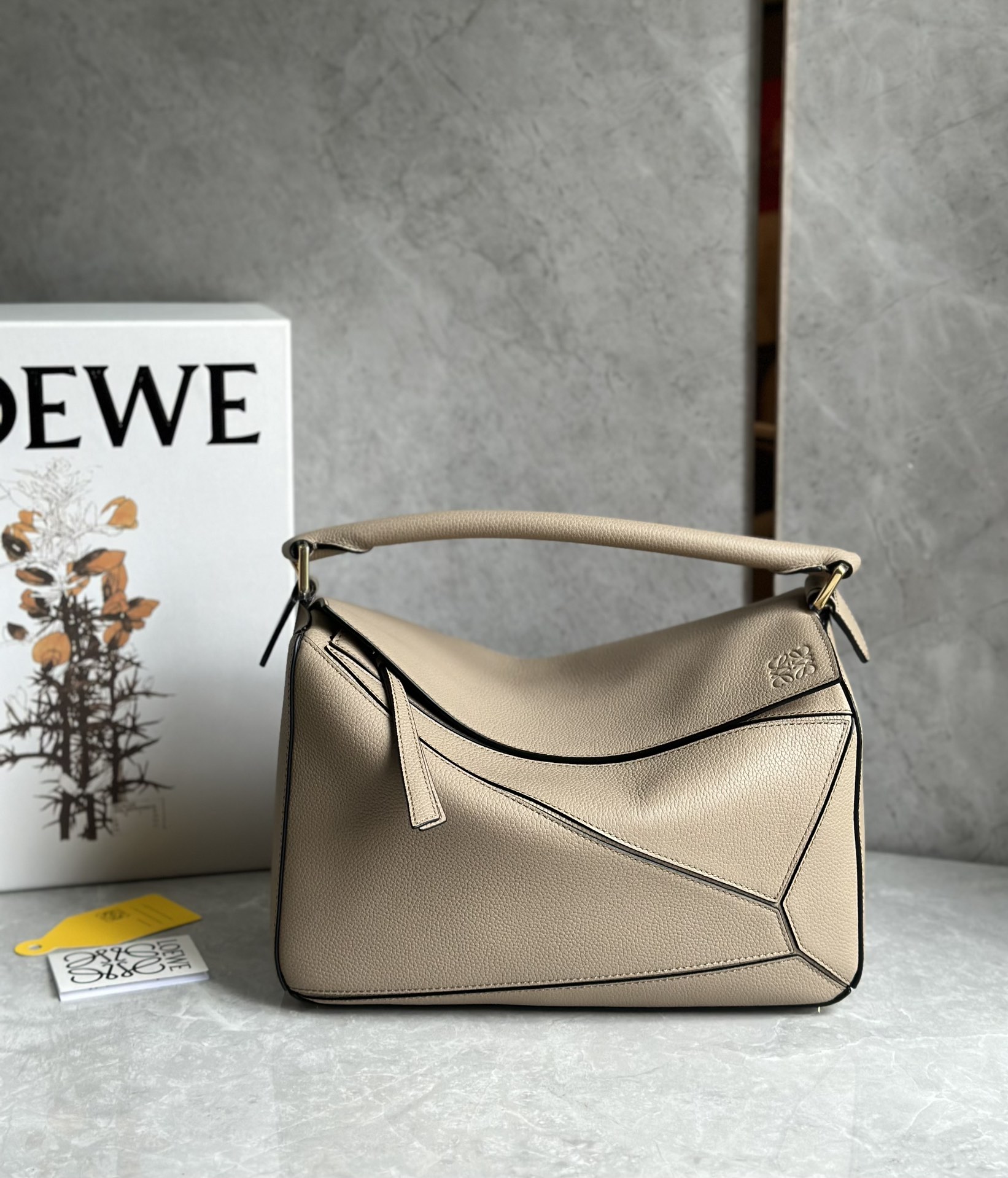 Loewe Medium Puzzle Bag in Classic Calfskin Multicolour